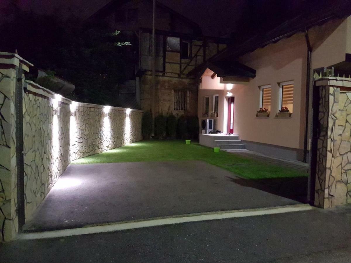 Apartment Stari Lisac Сараево Екстериор снимка